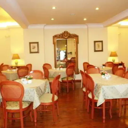 Cavalieri Hotell 4*
